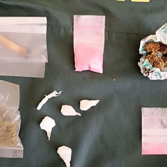 Dos detenidos en la provincia de León por tráfico de drogas, resistencia y conducción temeraria
