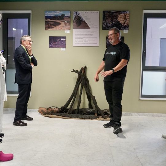 ‘Ahora… cenizas’: 19 fotógrafos muestran en el Hospital de León las huellas de los incendios del pasado verano | Carlos S. Campillo / ICAL ‘Ahora… cenizas’: 19 fotógrafos muestran en el Hospital de León las huellas de los incendios del pasado verano | Carlos S. Campillo / ICAL