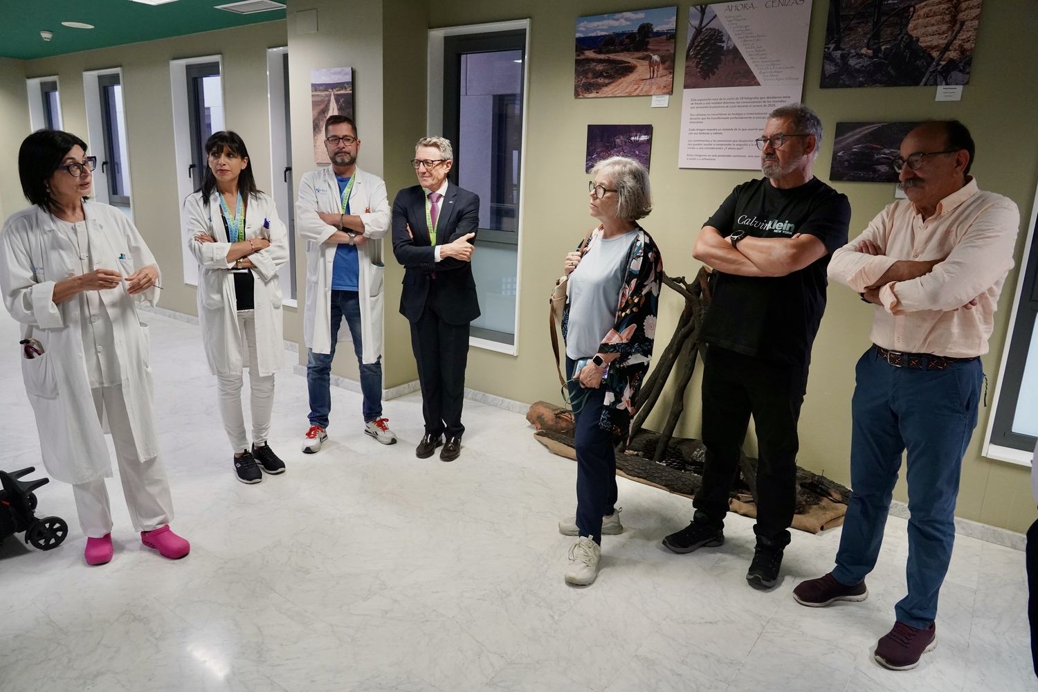 Inauguración de la exposición ‘Ahora...cenizas’ en el Hospital de León | Carlos S. Campillo / ICAL Inauguración de la exposición ‘Ahora...cenizas’ en el Hospital de León | Carlos S. Campillo / ICAL