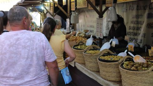 Inauguración del Mercado de las Tres Culturas de León | José Martín