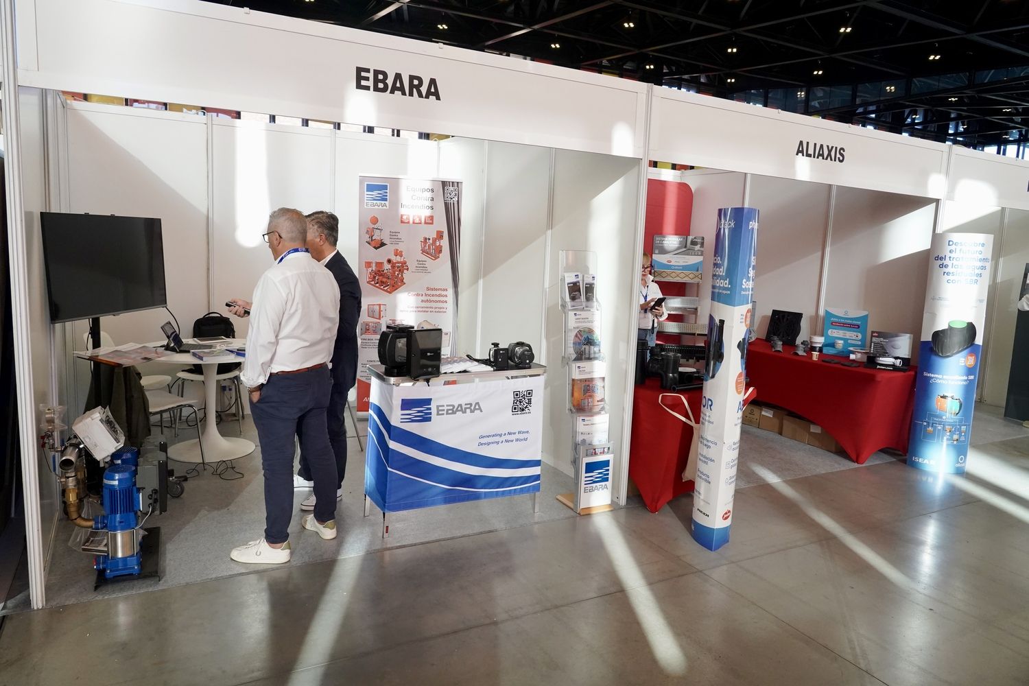 III edición de la Feria de Fontanería, Calefacción, Eficiencia Energética y Renovables ‘León Clima Verde’ | Carlos S. Campillo / ICAL III edición de la Feria de Fontanería, Calefacción, Eficiencia Energética y Renovables ‘León Clima Verde’ | Carlos S. Campillo / ICAL