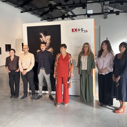 Expositivos 26 reúne cuatro miradas en el Palacín de León con la fotografía contemporánea como protagonista Expositivos 26 reúne cuatro miradas en el Palacín de León con la fotografía contemporánea como protagonista