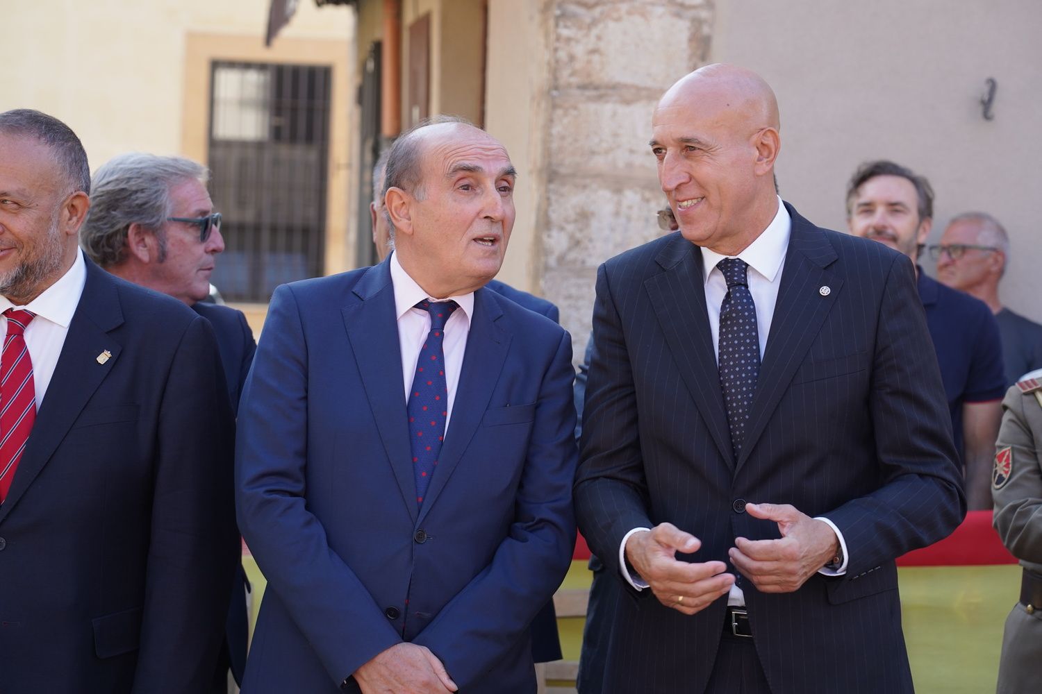 Celebración del Día de la Subdelegación de Defensa en León | Calos S. Campillo / ICAL