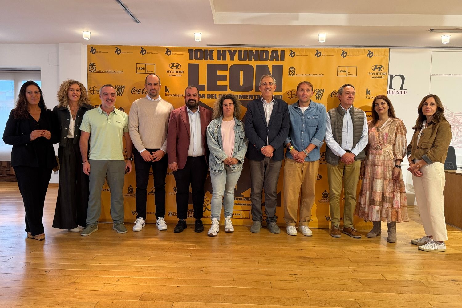 Presentación 10KM 'León, Cuna del Parlamentarismo'