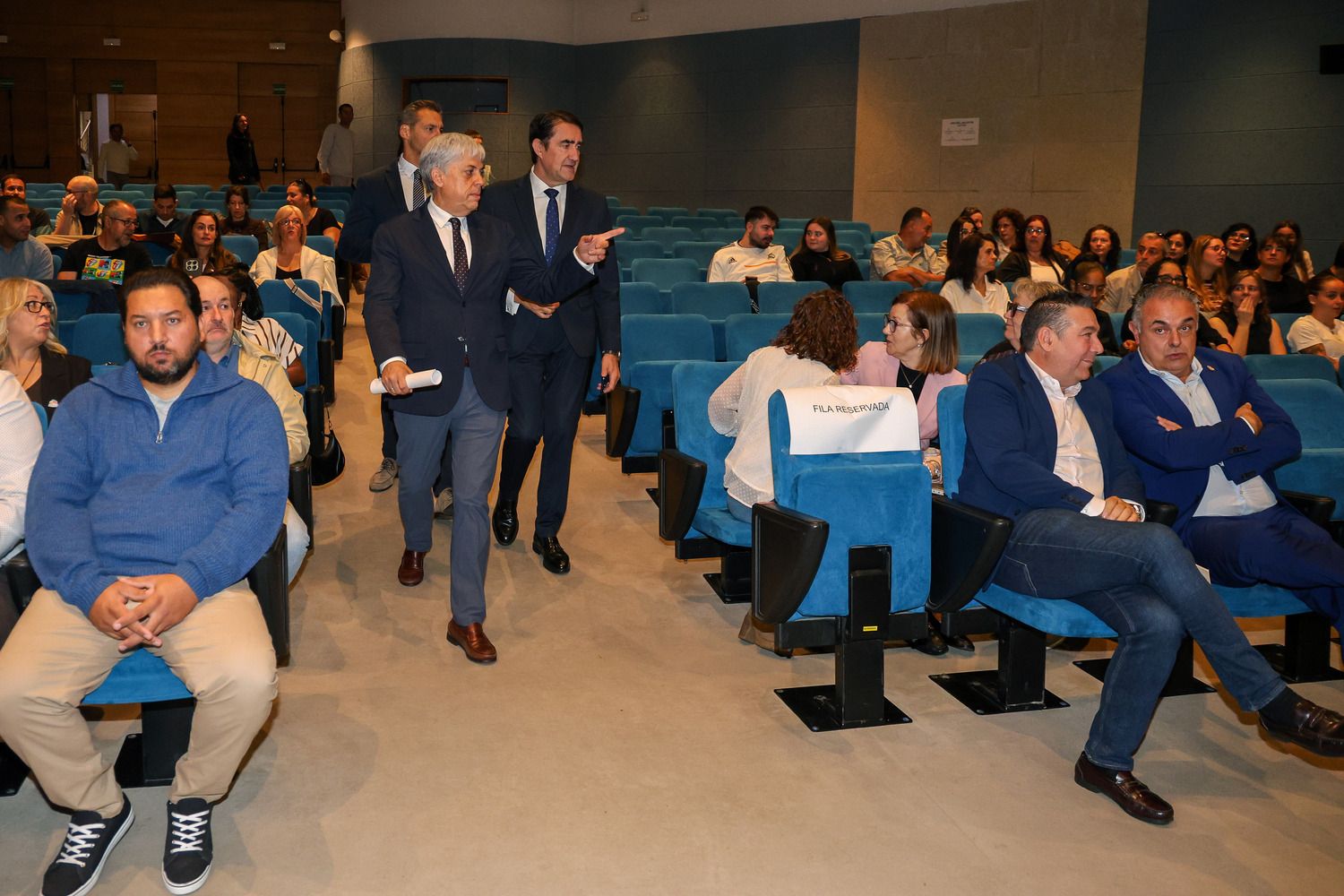 Entrega los diplomas de los programas mixtos de Formación y Empleo de León | Carlos S. Campillo / ICAL