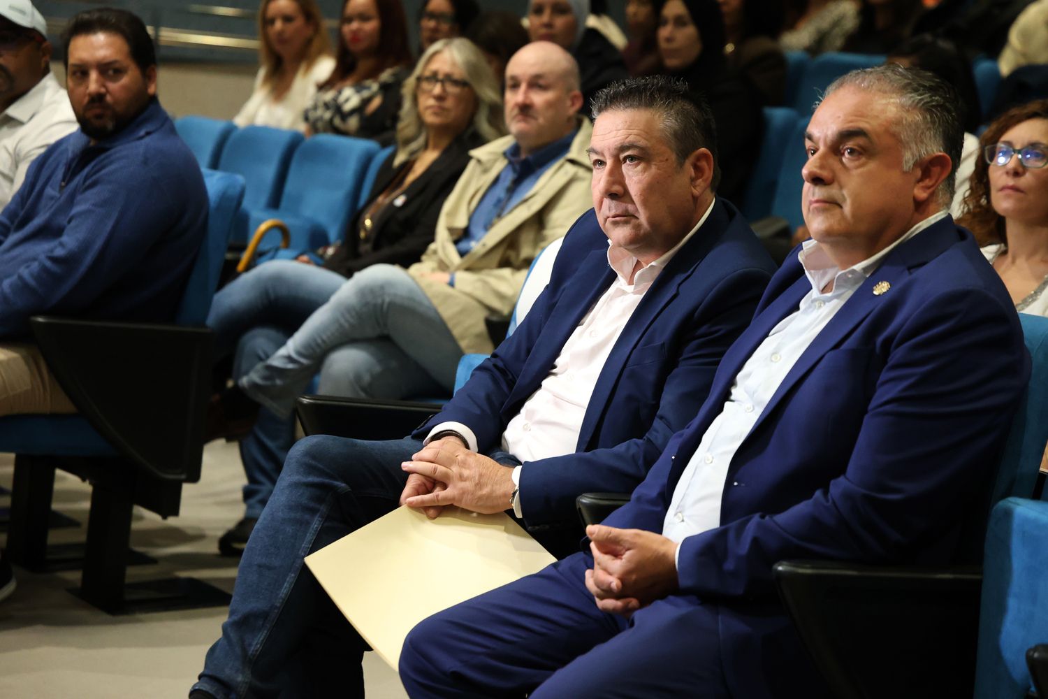 Entrega los diplomas de los programas mixtos de Formación y Empleo de León | Carlos S. Campillo / ICAL