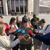 Representantes sindicales de los agentes forestales se reúnen en la Delegación Territorial de la Junta en León | Peio García / ICAL
