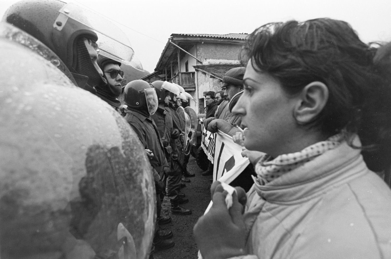  Fotografías realizadas por Mauricio Peña durante el desalojo de Riaño (León) en el año 1987, que ilustran el libro 'Riaño, el estado contra la montaña' de Emilio Gancedo | Mauricio Peña